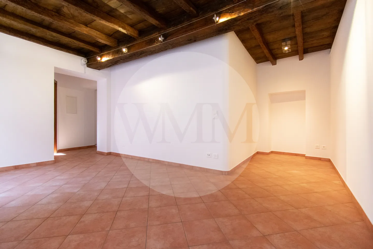 Charming 4.5 Room Apartment in Characteristic House - Photo 1 of 16