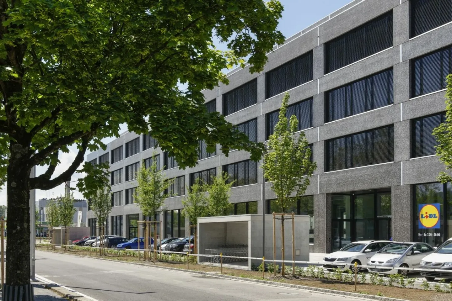 Posizione commerciale HANG-AAR Complesso da 500 m² - 1'200 m² - Foto 1 di 13