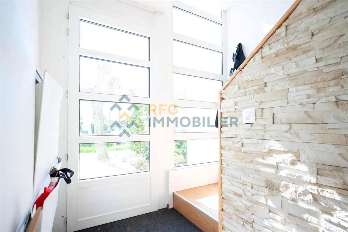 Contiguous House 4.5 Rooms - Photo 4 of 13