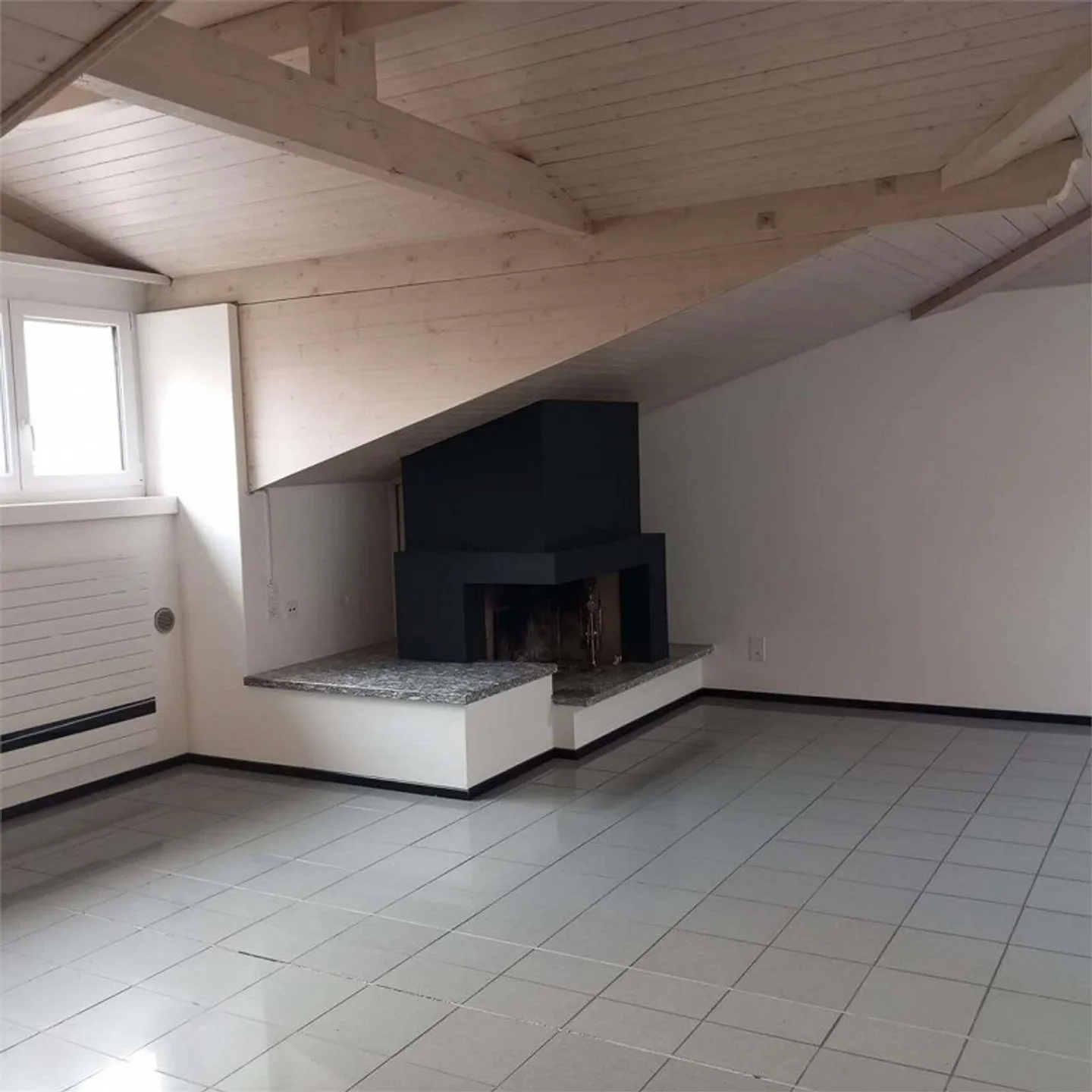 RIVA SAN VITALE - 2,5 LOCALE MANSARDATO - Foto 4 di 8