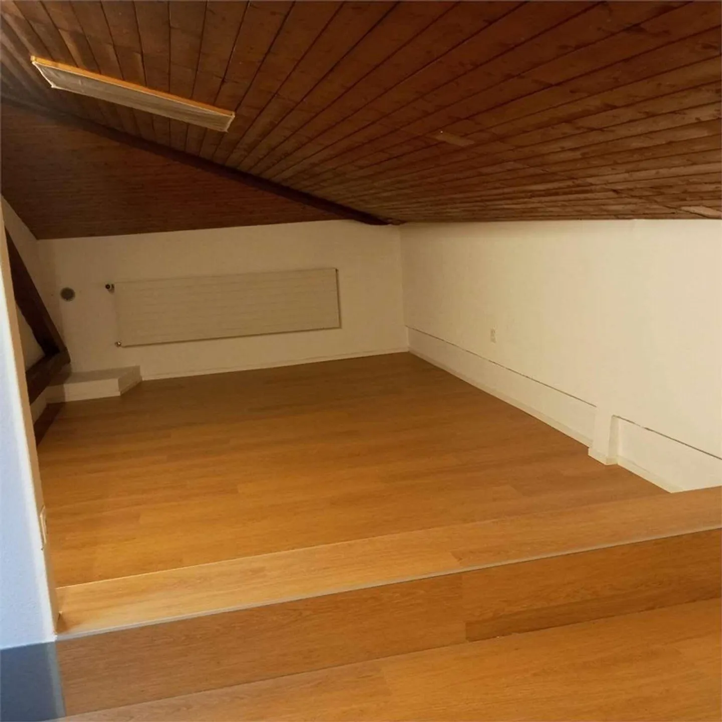 RIVA SAN VITALE - 2,5 LOCALE MANSARDATO - Foto 6 di 8