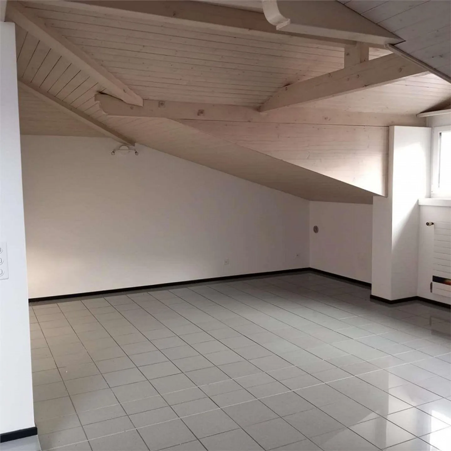 RIVA SAN VITALE - 2,5 LOCALE MANSARDATO - Foto 7 di 8