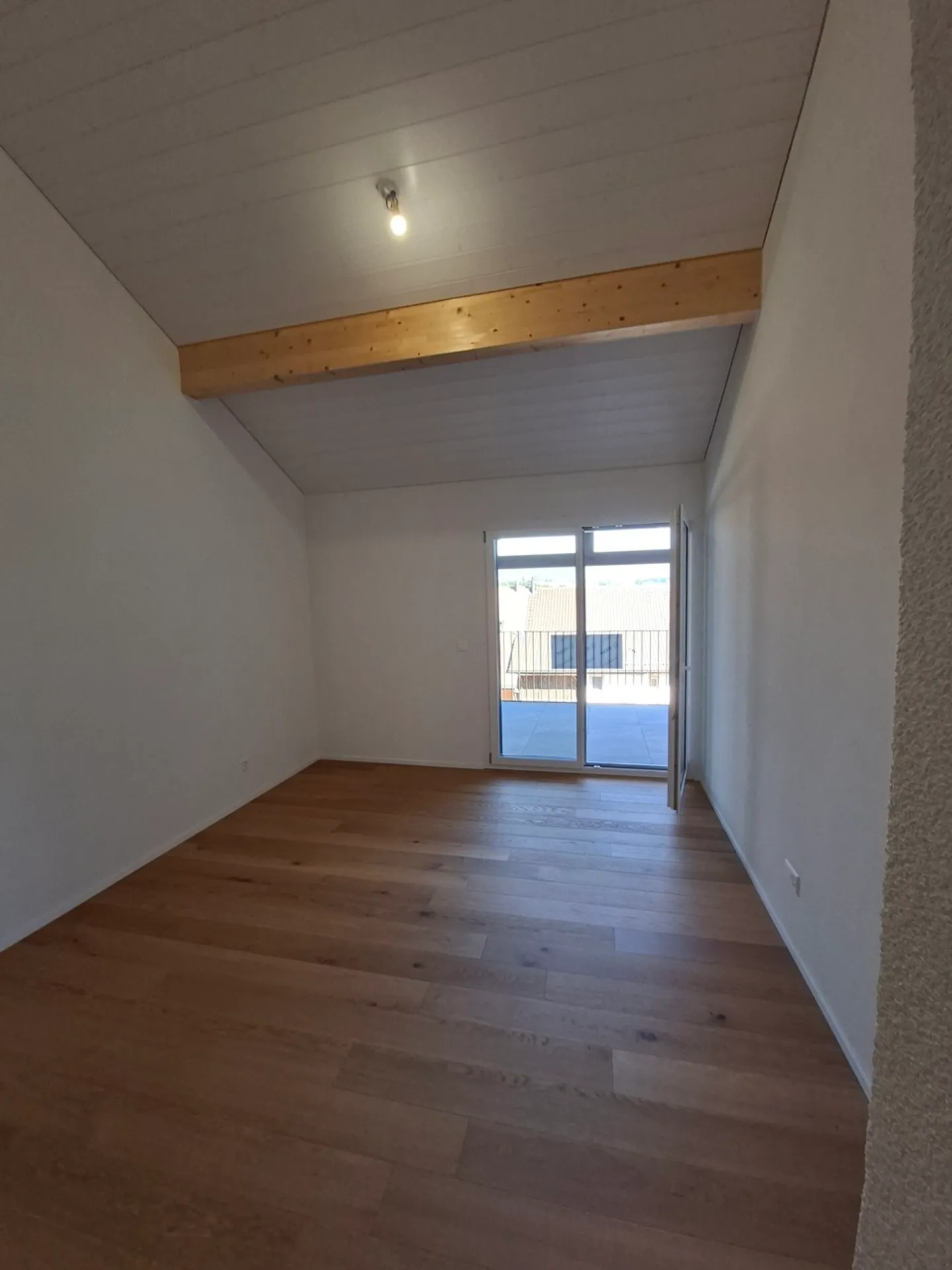 Geräumiges Penthouse Nähe Bahnhof - Foto 3 von 10