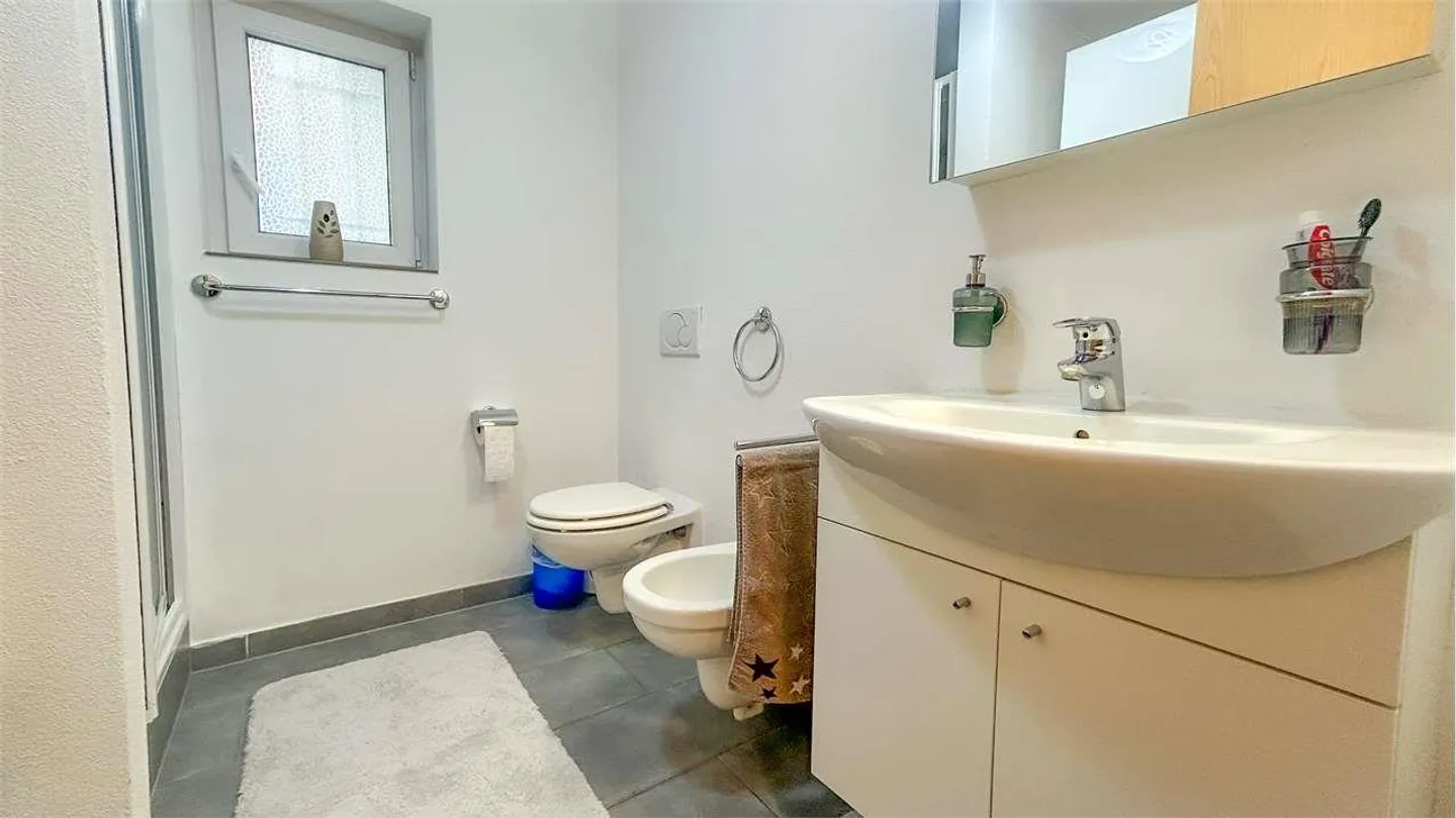 MAISONETTE 4,5 LOCALI A DUE PASSI DAL LAGO - Foto 6 di 10