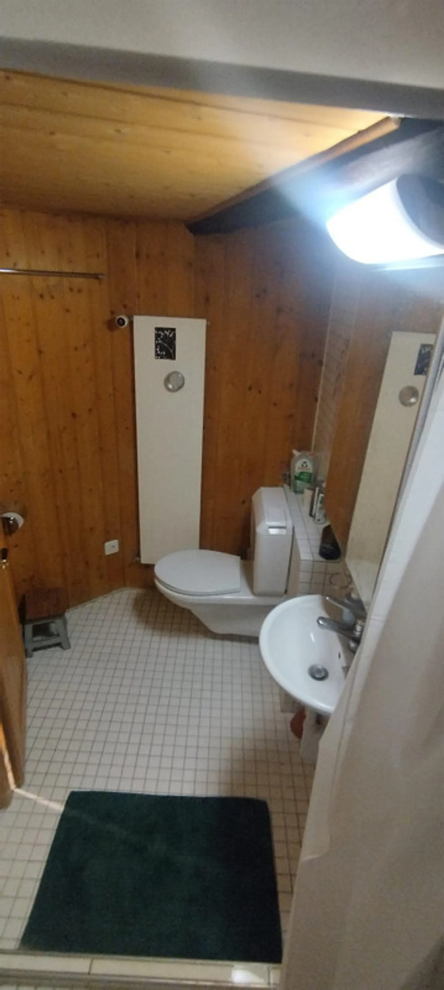 Charming 4.5-room house section with beautiful garden in a central location - Photo 6 of 10