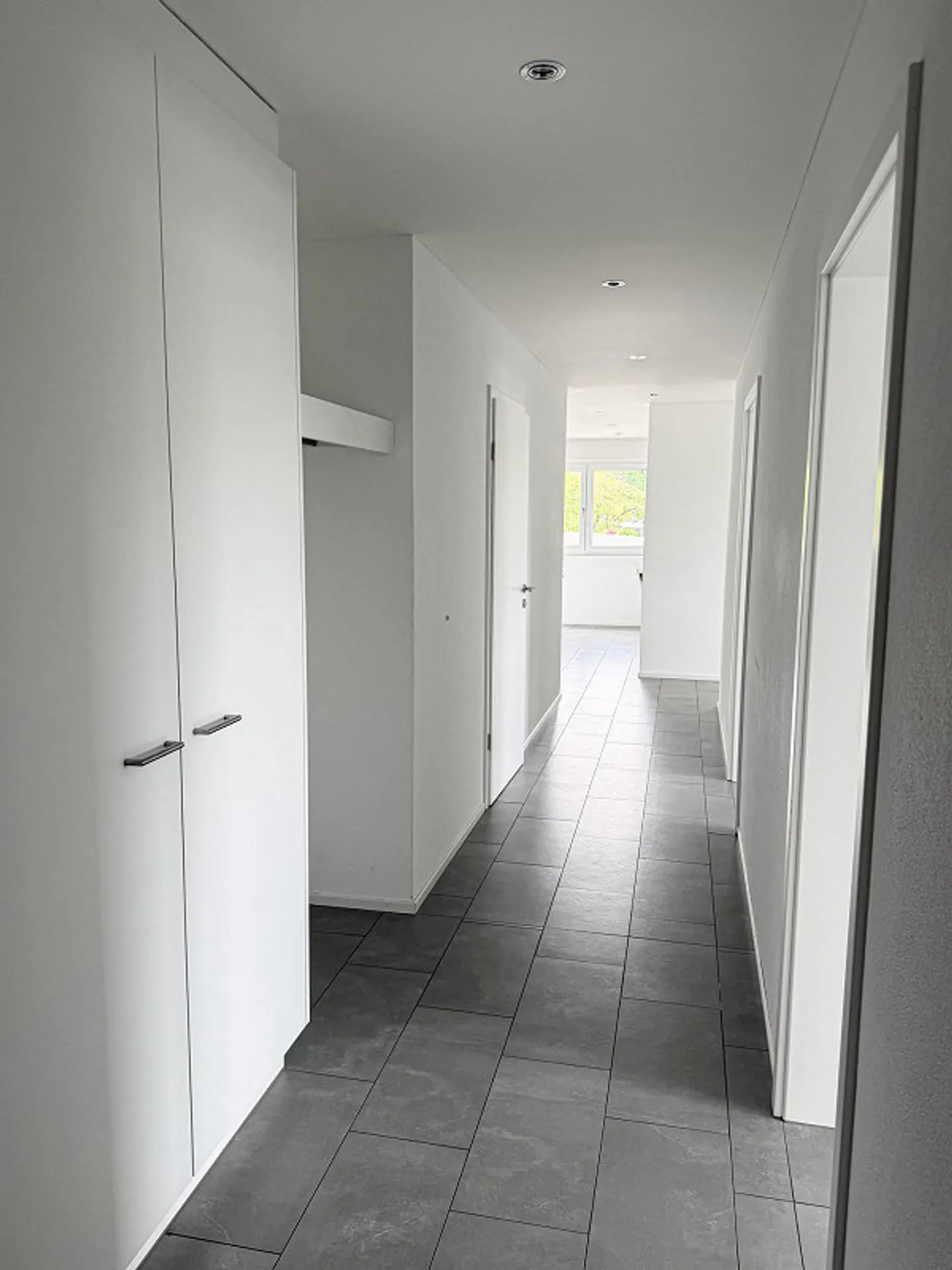 Schöne 4.5 Zimmer Wohnung, zentrale Lage - Foto 7 von 12