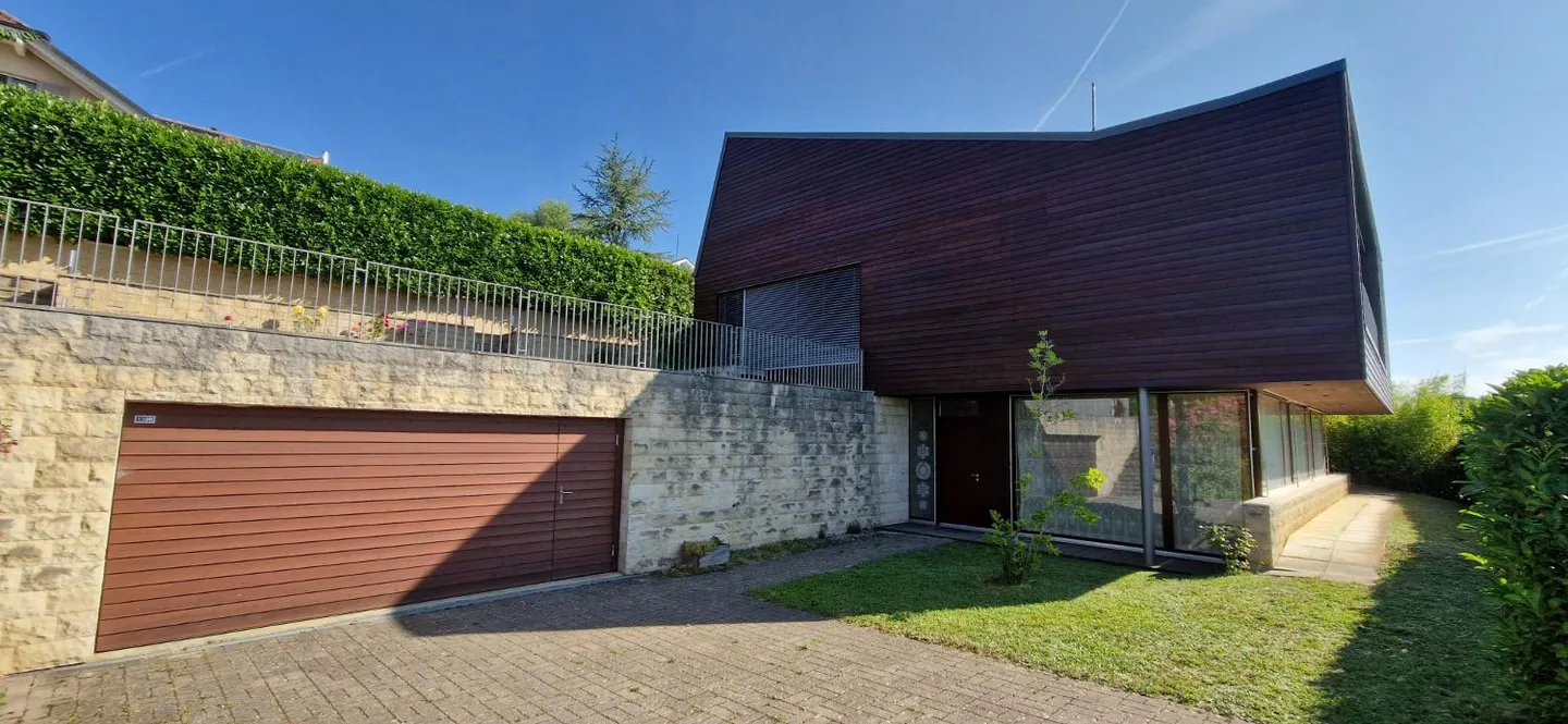 Villa moderna con 7 camere e vista eccezionale ad Arzier-Le Muids - Foto 5 di 9