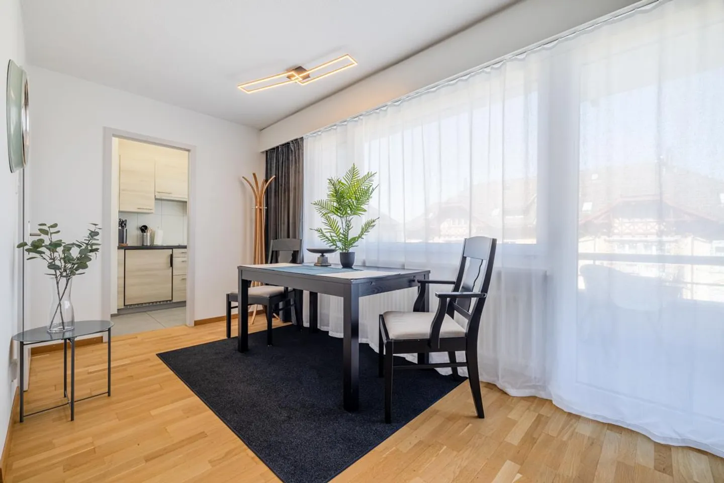 Furnished 1.5-room apartment with balcony in the city of St. Gallen - Photo 5 of 6