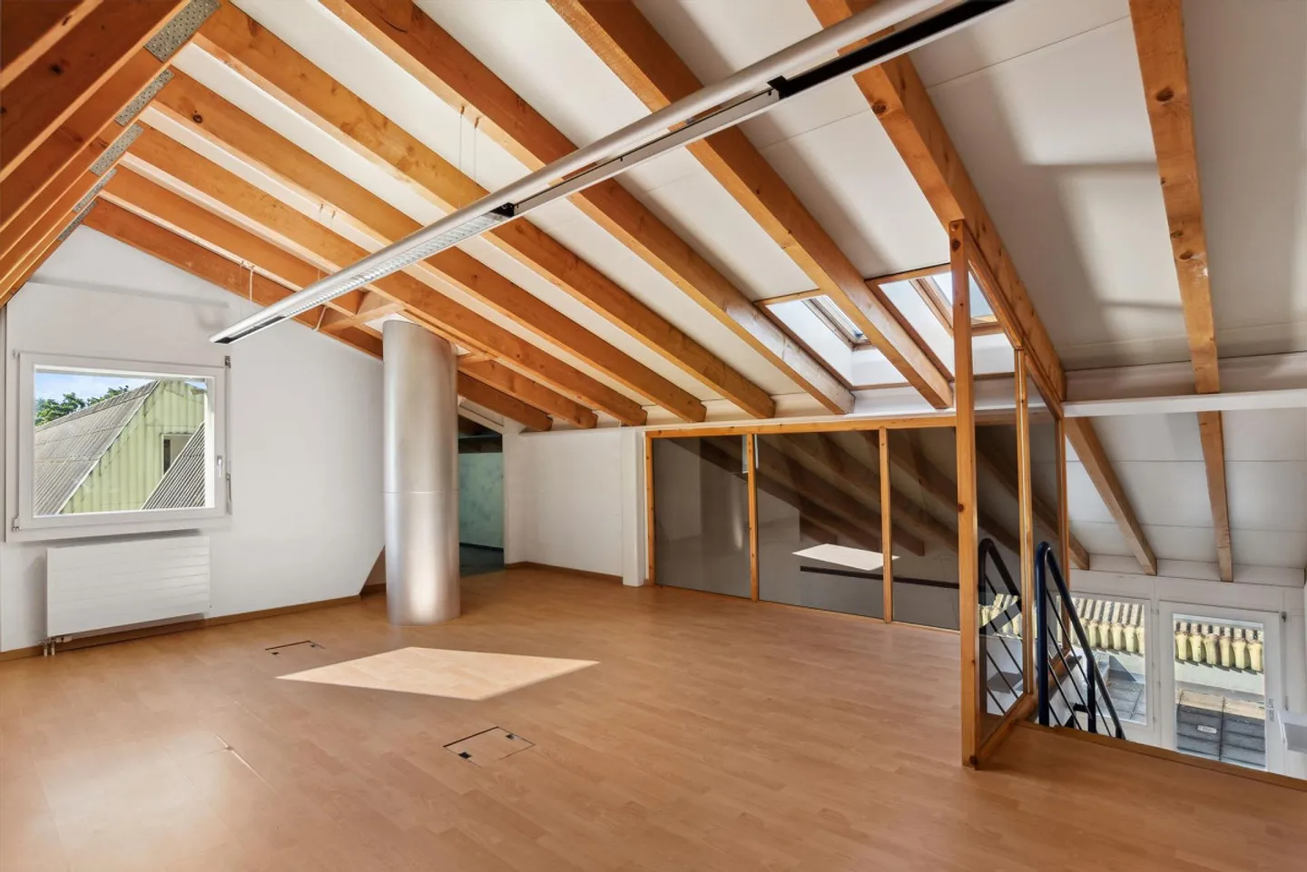 Office space in St-Légier 1 month rent offered - Photo 11 of 11