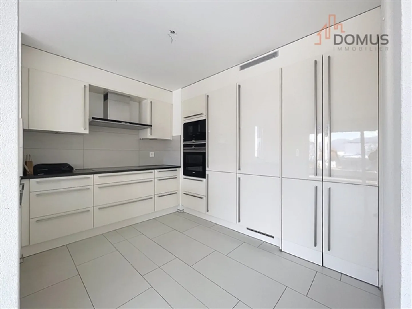 Luxuswohnung mit Grossbalkon - Foto 4 von 15