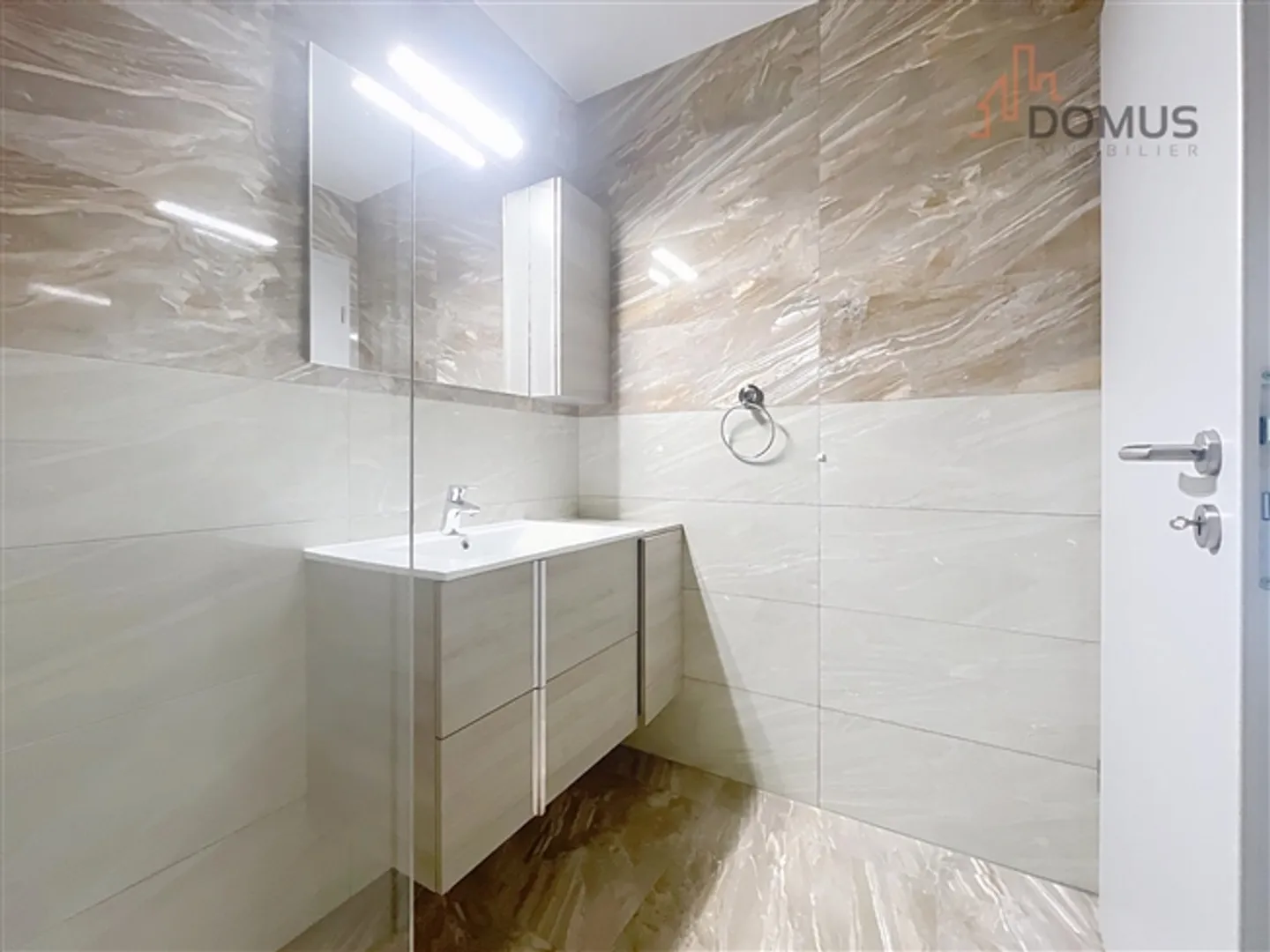 Luxuswohnung mit Grossbalkon - Foto 12 von 15