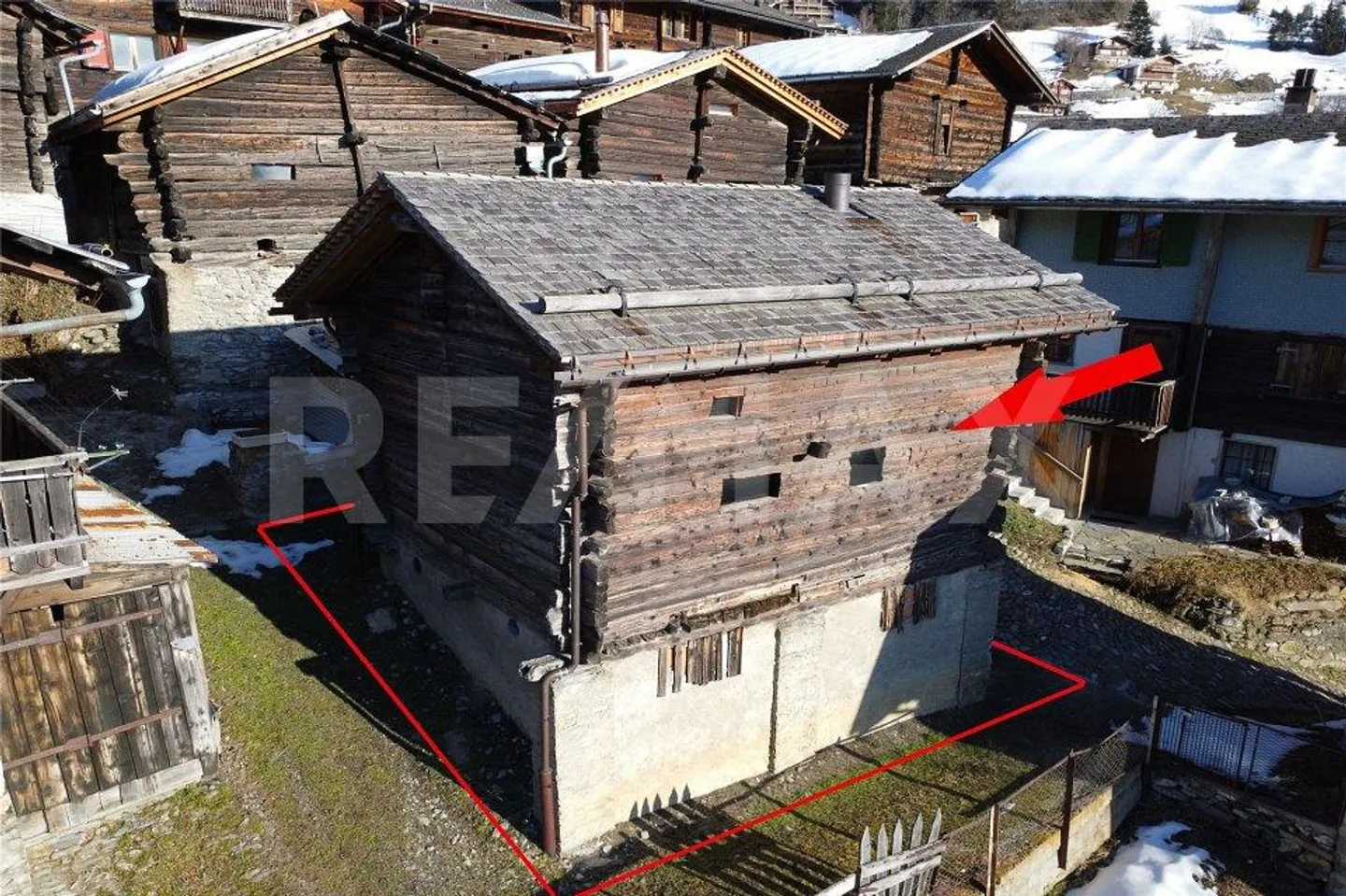 Grange charmante avec projet de rénovation approuvé à Albinen (VS) à vendre - Photo 2 sur 13