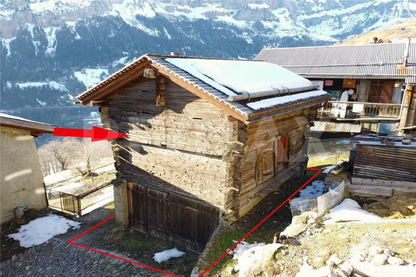 Grange charmante avec projet de rénovation approuvé à Albinen (VS) à vendre - Photo 3 sur 13