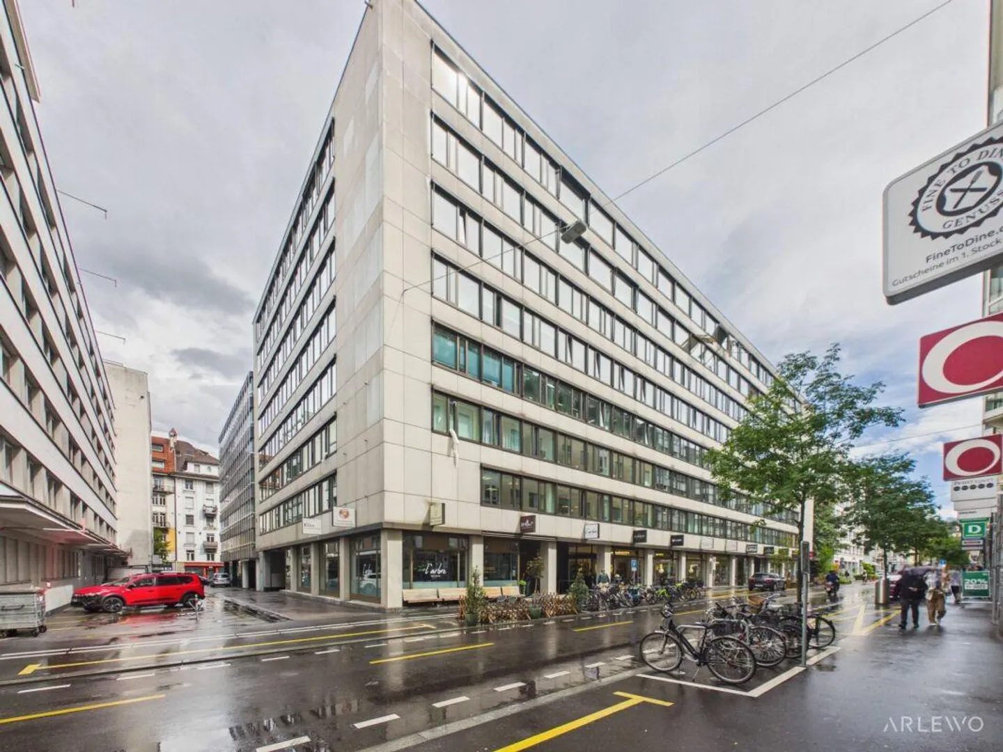 Work where Lucerne lives | Office space in the Neustadt - Photo 2 of 15