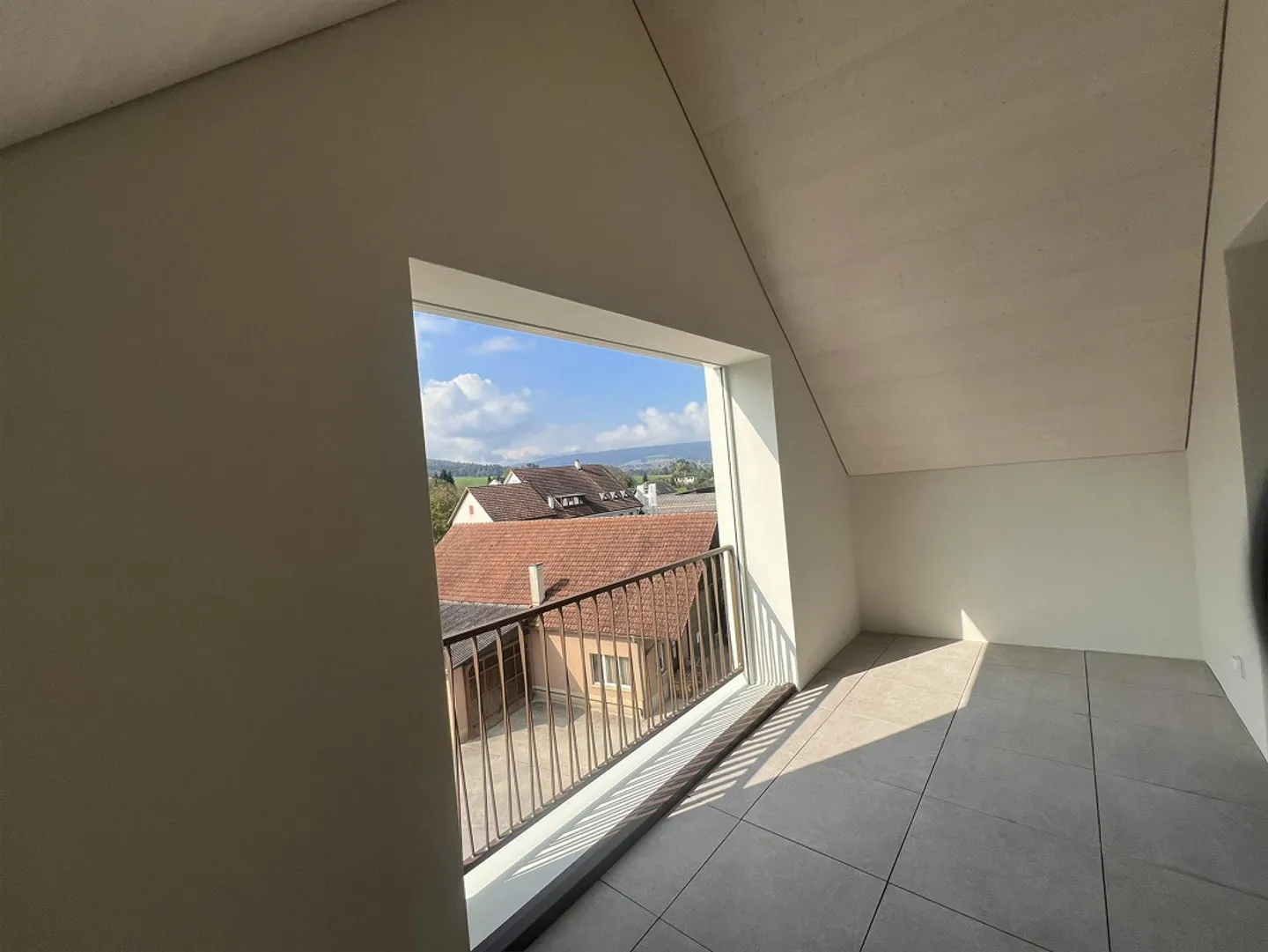 Appartement Loft Unique dans un Nouveau Bâtiment Ultra Moderne - Photo 4 sur 7