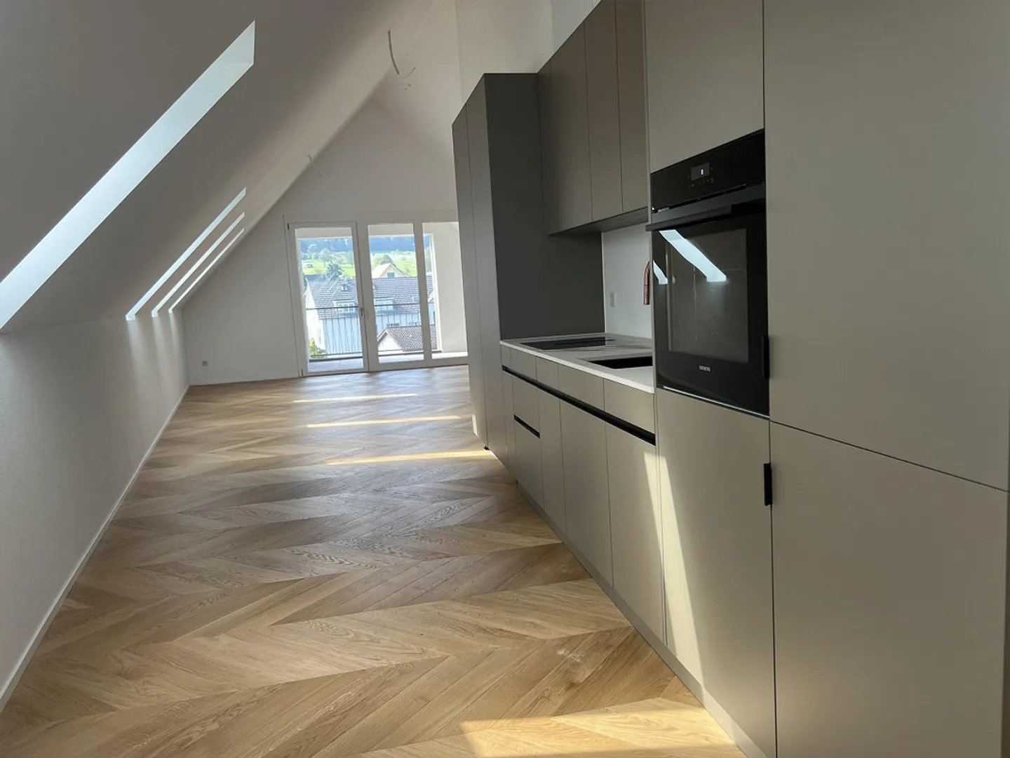Appartement Loft Unique dans un Nouveau Bâtiment Ultra Moderne - Photo 5 sur 7