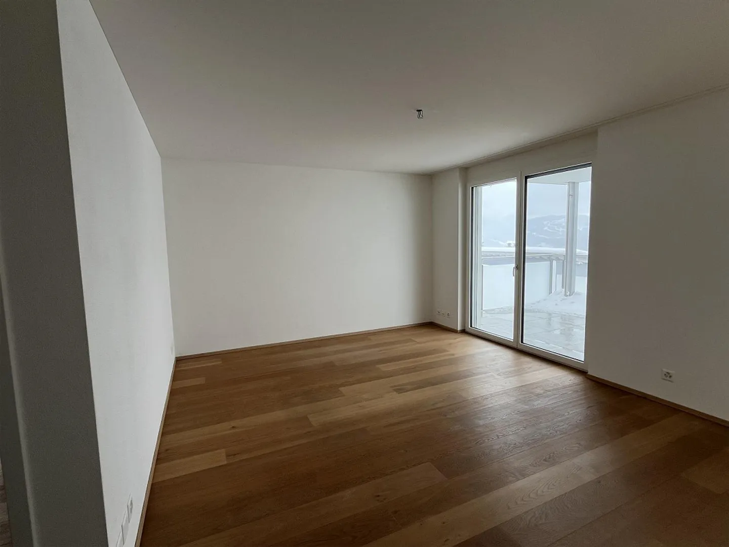 una posizione elevata ad Alosen, comune di Oberägeri - Foto 1 di 8