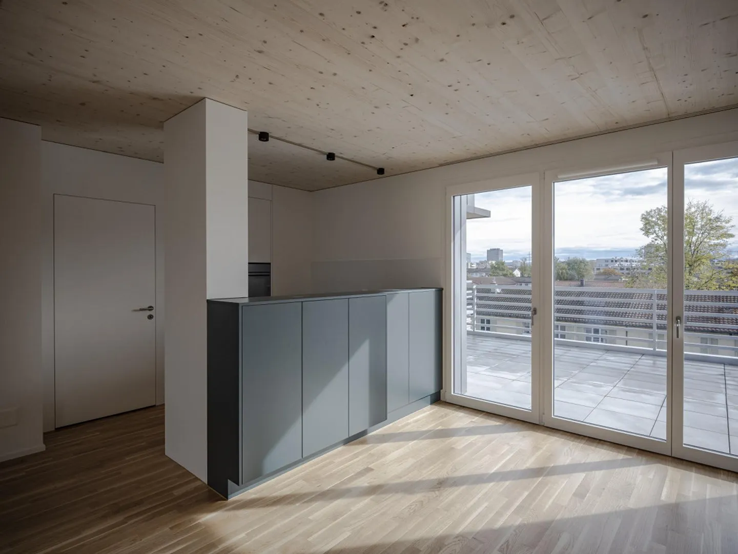 3.5 Room Penthouse New Apartment - Photo 2 of 8