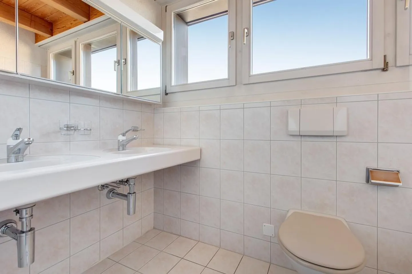 Appartamento Maisonette Moderno in un Quartiere Tranquillo - Foto 4 di 7