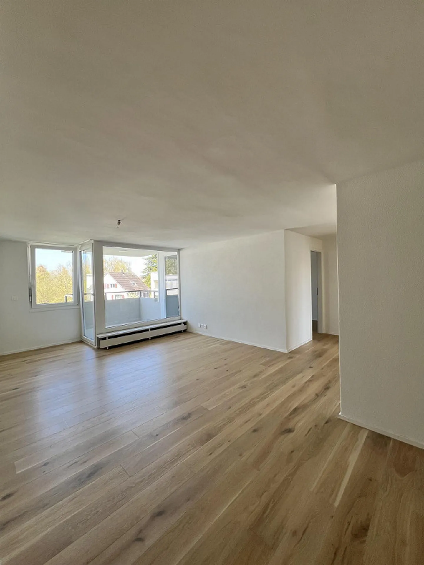 Renovierte Wohnung mit Balkon - Foto 2 von 13