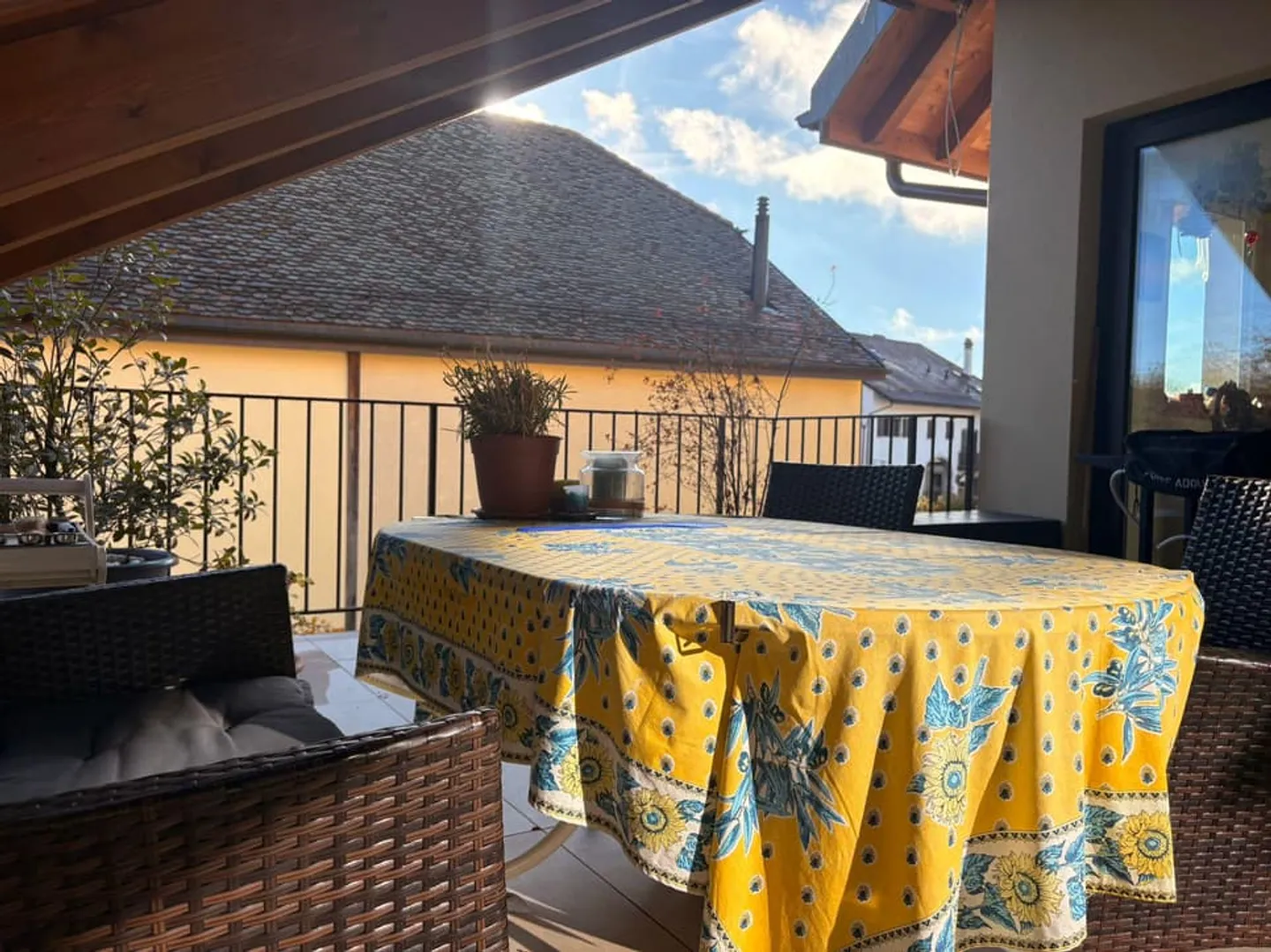 In affitto? Grande appartamento di 5,5 stanze a L'Isle - Foto 6 di 6