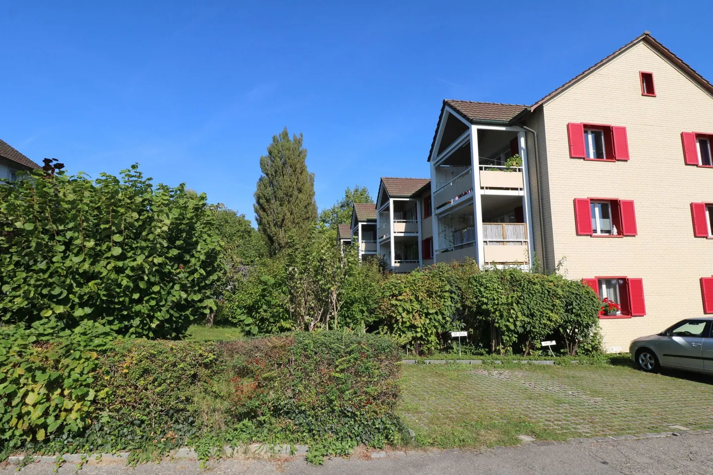 Posto auto all'aperto a Sciaffusa - Foto 1 di 2