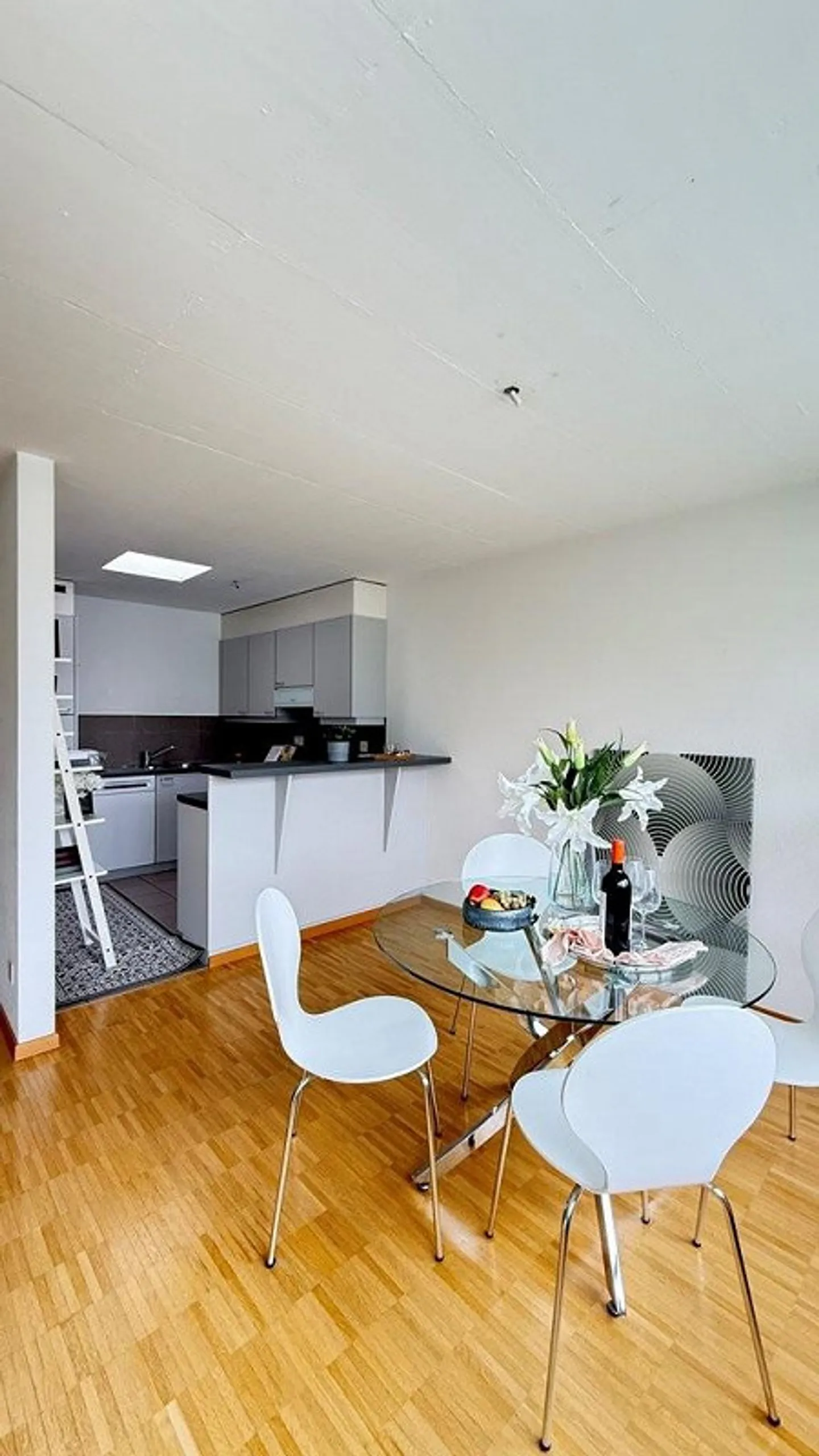 5.5 Zimmer Wohnung - Foto 3 von 12