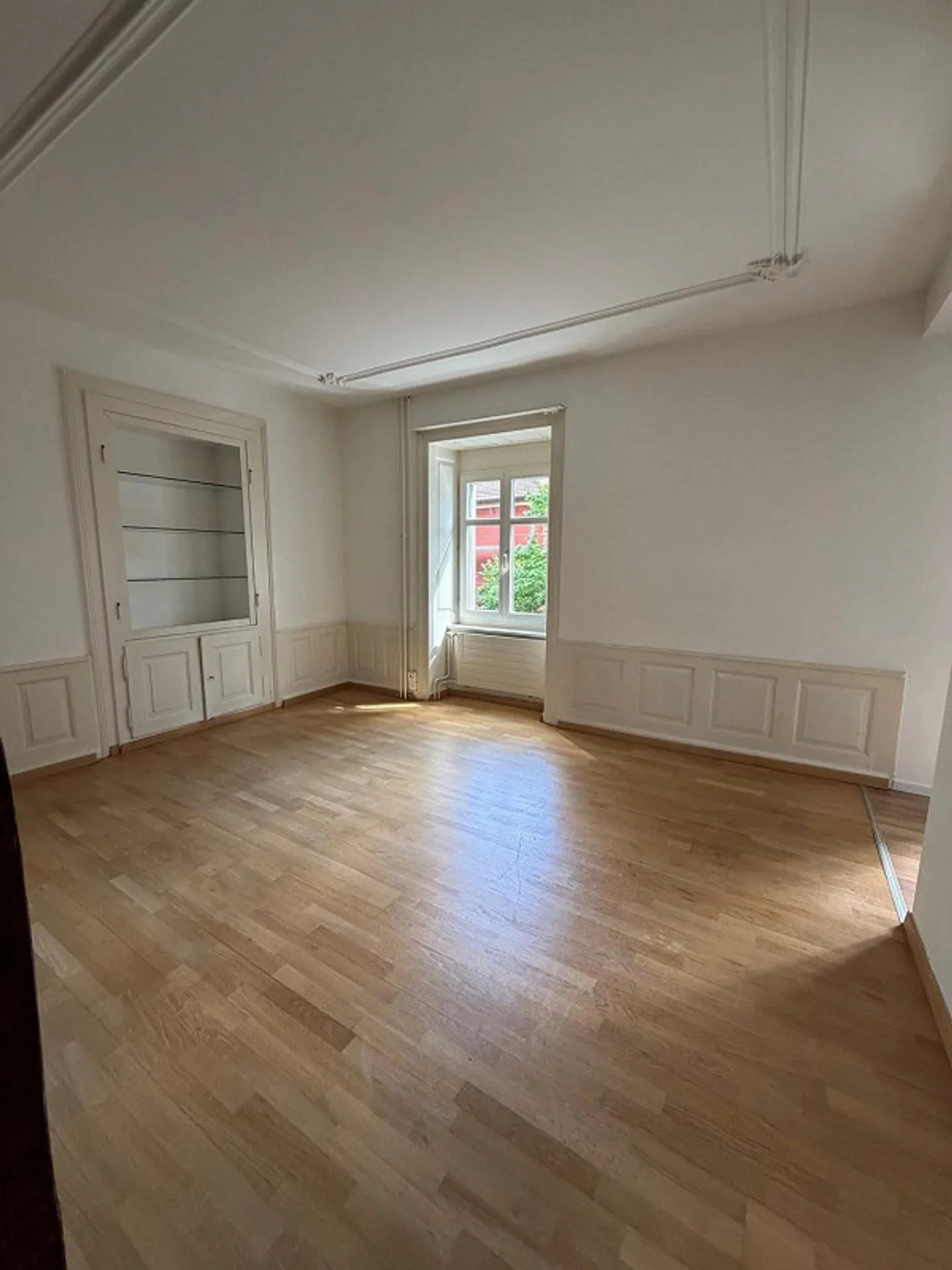 Central 4-room apartment for rent - Photo 1 of 8