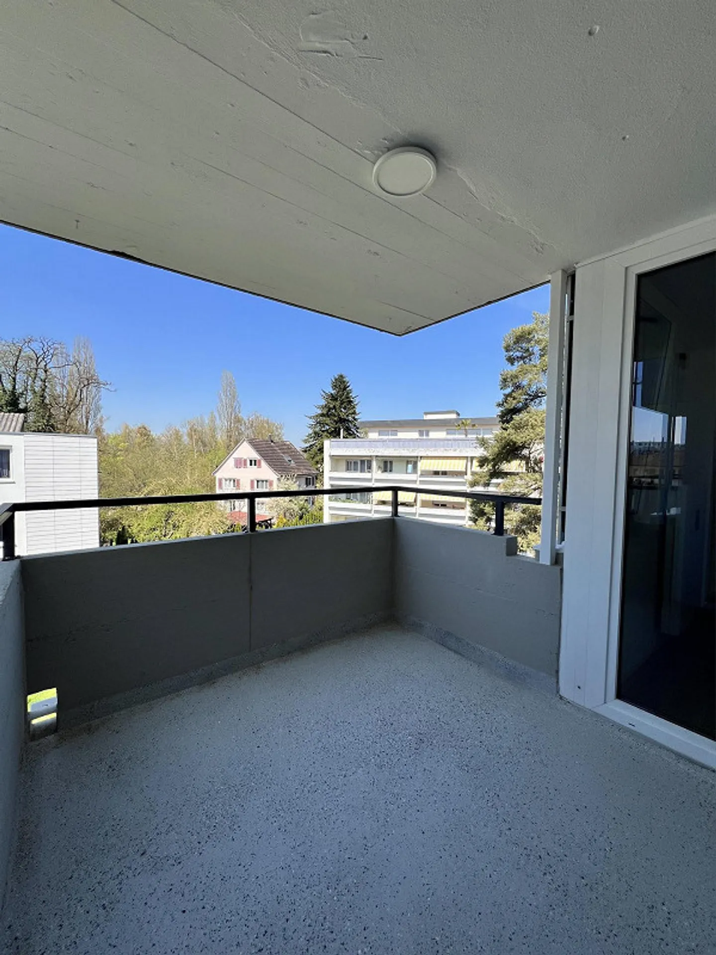 Renovierte Wohnung mit Balkon - Foto 4 von 13