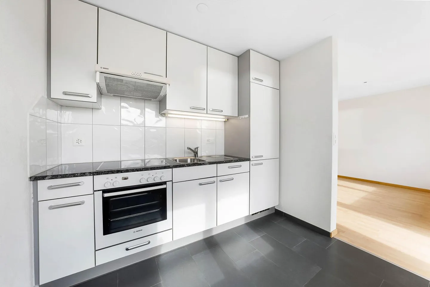 Appartamento accogliente di 2,5 stanze in affitto a Landschlacht! - Foto 1 di 9