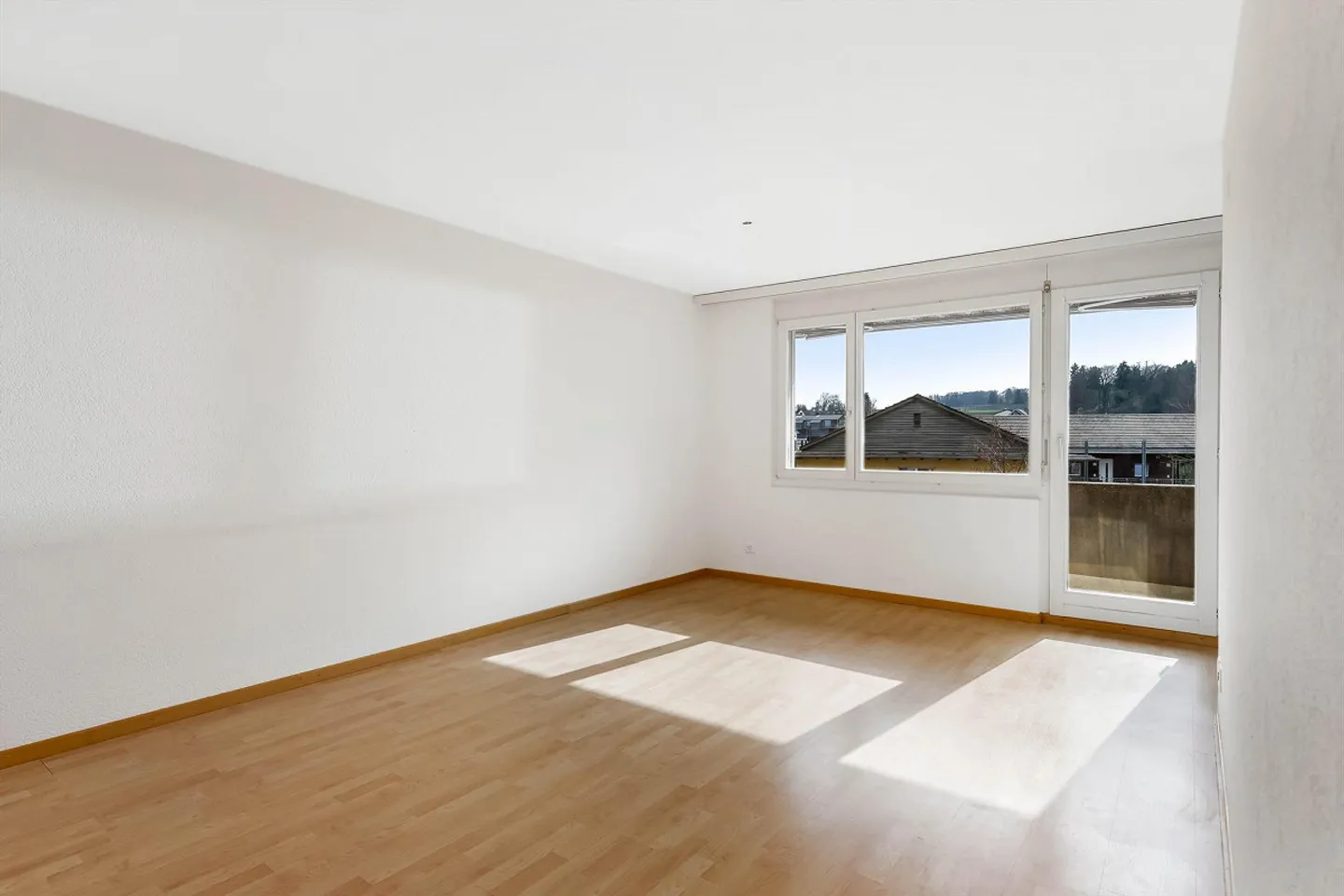 Appartamento accogliente di 2,5 stanze in affitto a Landschlacht! - Foto 4 di 9