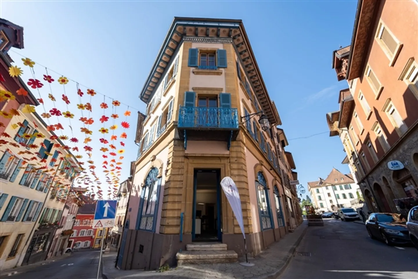 «Gemischt genutztes Dorfgebäude im Zentrum von Orbe (VD)» - Foto 2 von 9