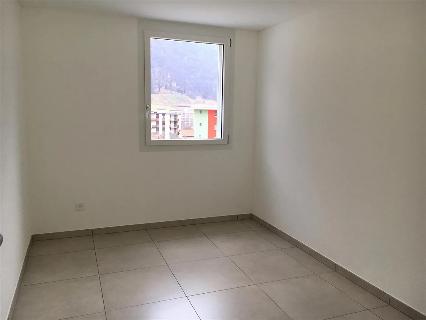 Zu vermieten: 4,5-Zimmer-Wohnung in Rivera - Foto 3 von 8