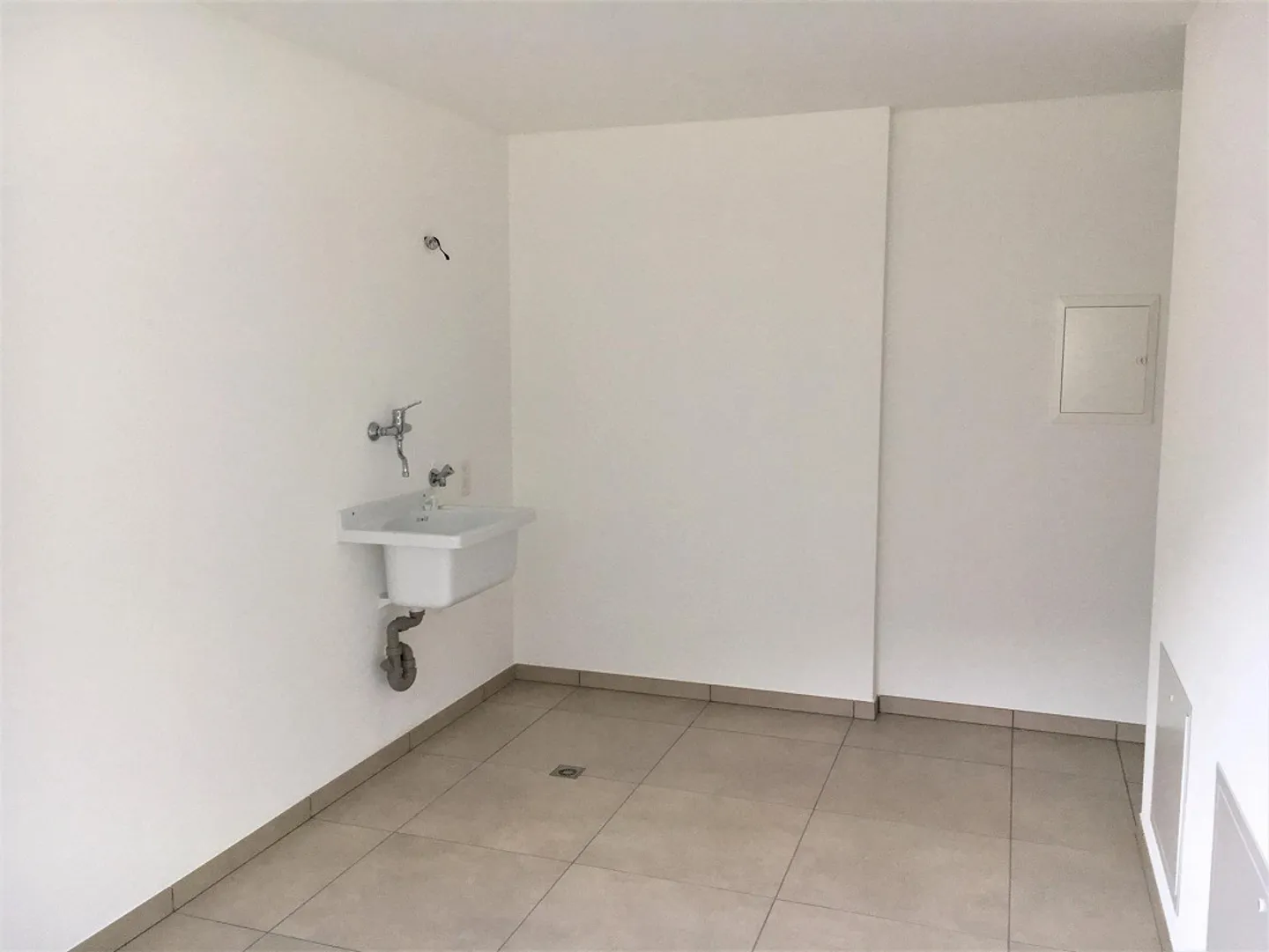 Zu vermieten: 4,5-Zimmer-Wohnung in Rivera - Foto 4 von 8