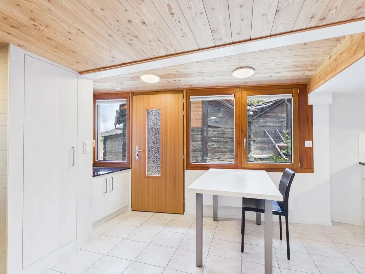 Appartamento ristrutturato di 2,5 locali a Visperterminen - Foto 3 di 13