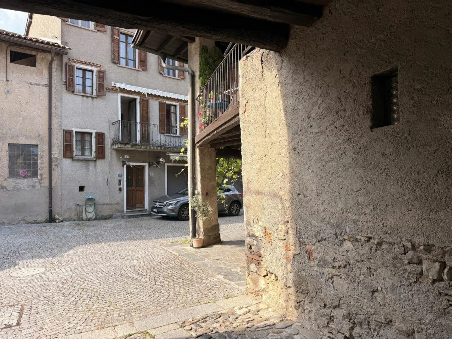 Morbio Inferiore Maison Antique dans le Noyau - Photo 2 sur 11