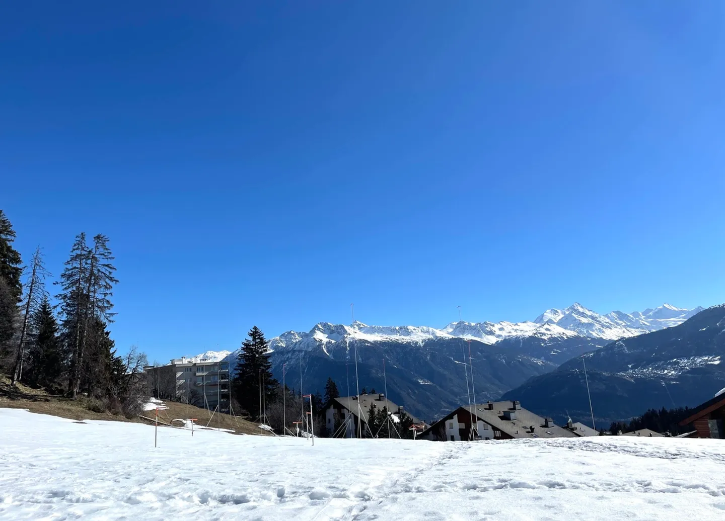 Appartamento in vendita - Foto 2 di 7