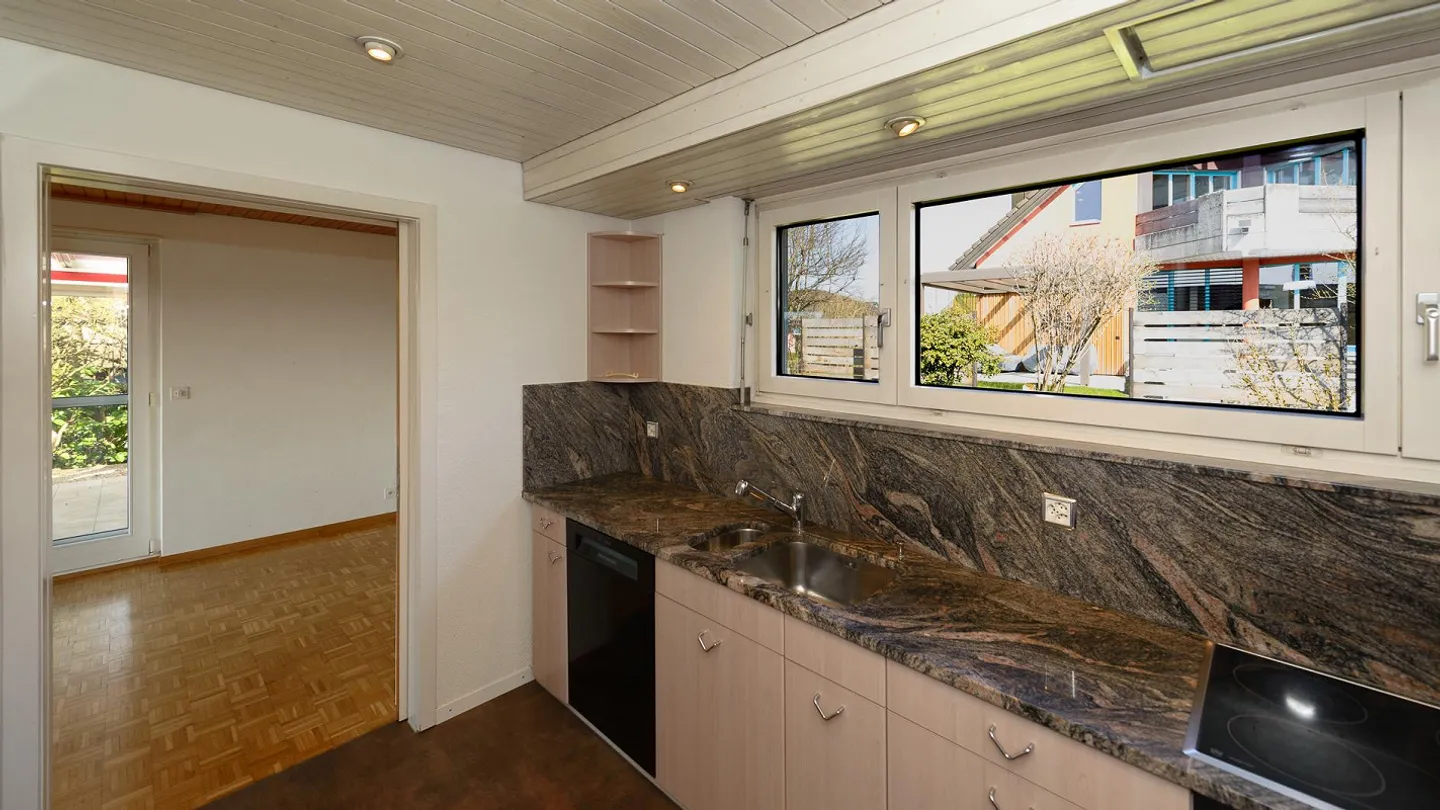 Duplex con potenziale di espansione in un comune favorevole alle tasse - Foto 6 di 10