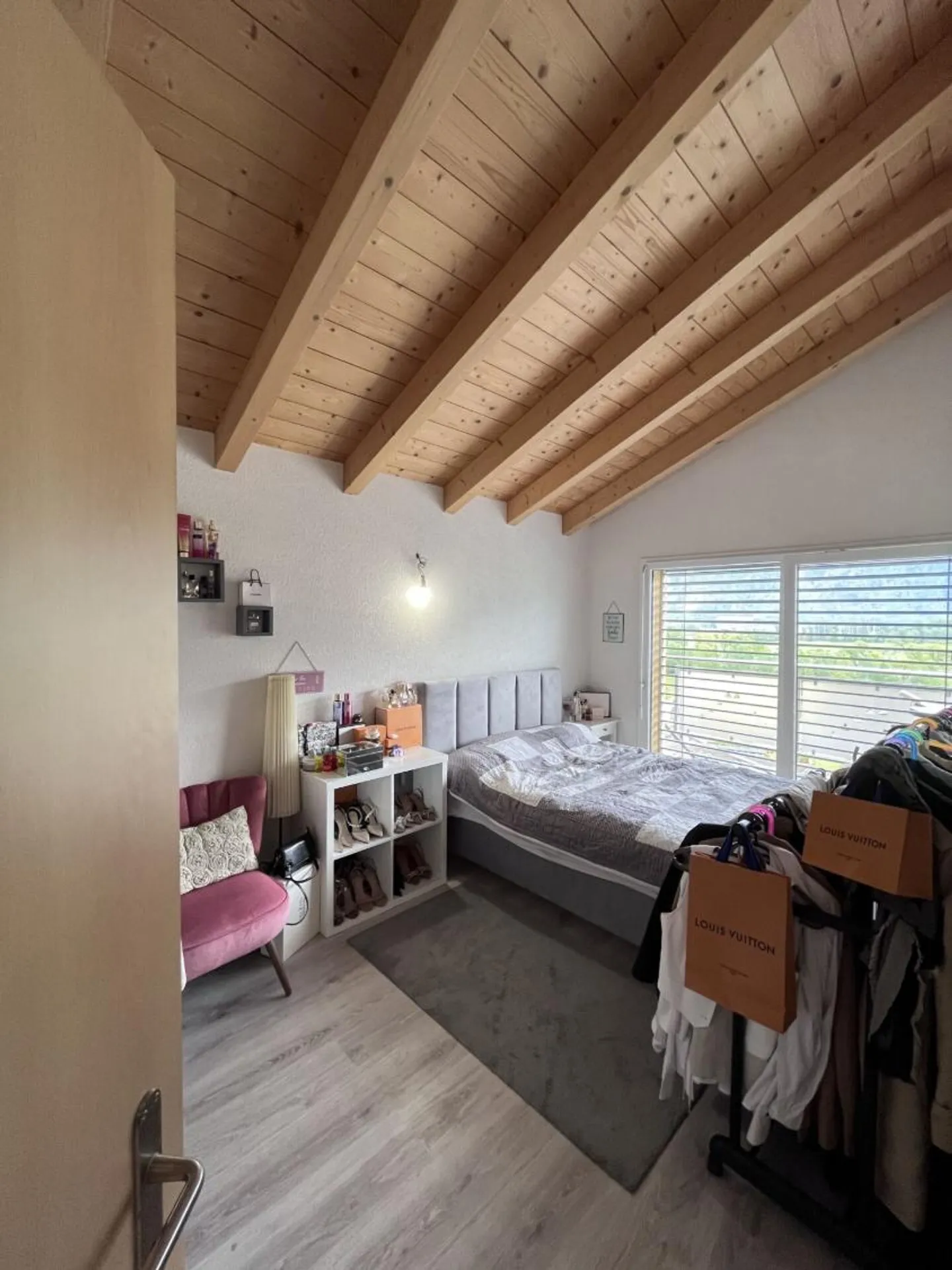 Bella casa di 5,5 stanze con vista mozzafiato a Fully - Foto 5 di 11