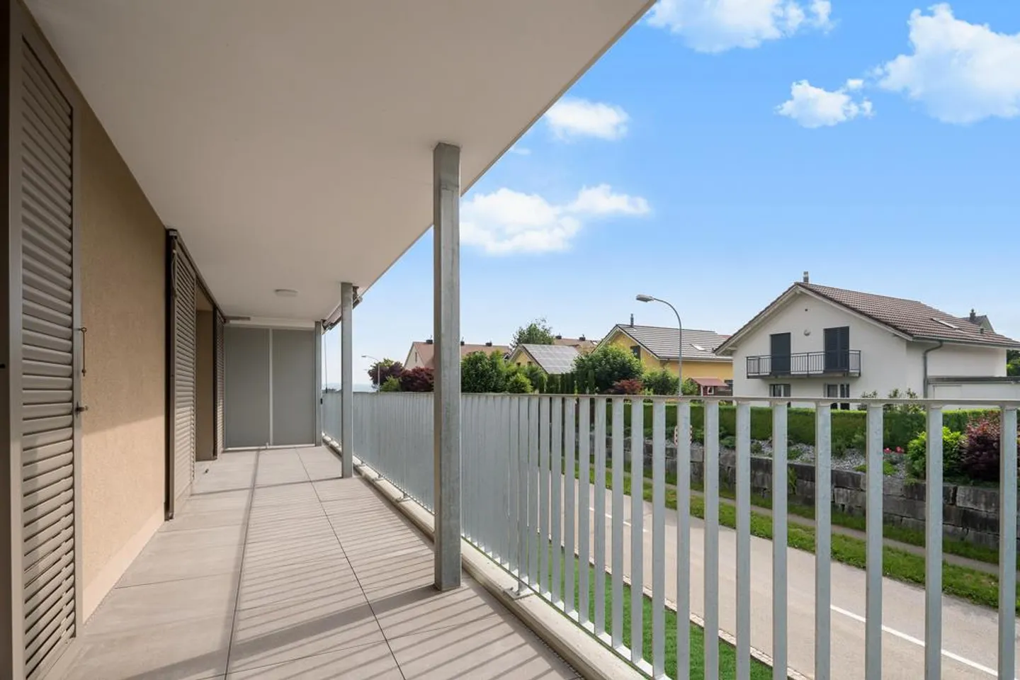 Appartement moderne de 2,5 pièces dans le nouveau bâtiment à Abtwil, AG - Photo 6 sur 7