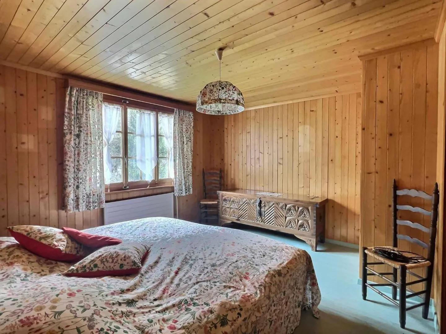 Grande chalet, ideale per una famiglia - Terreno di 5'044 m2 - Foto 8 di 13