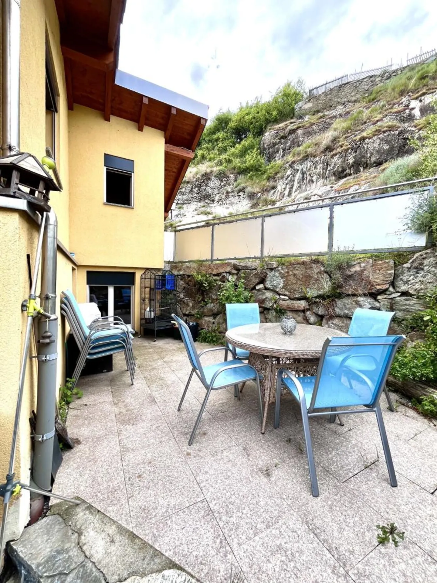 Bella casa di 5,5 stanze con vista mozzafiato a Fully - Foto 11 di 11