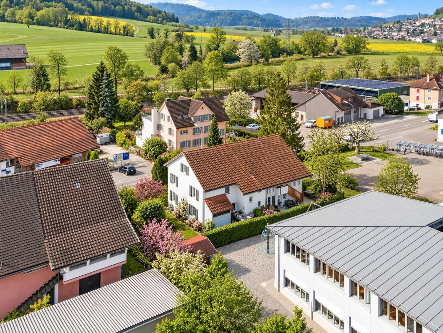 Maison de 5,5 pièces avec charme particulier et potentiel d'extension - Photo 14 sur 14
