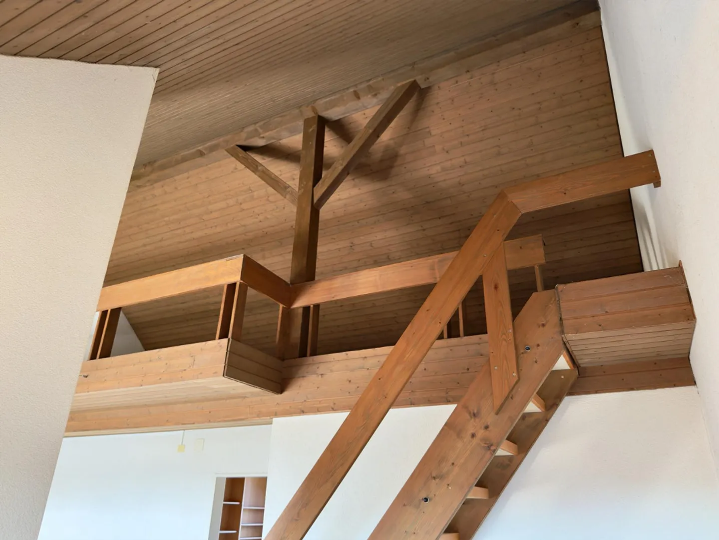 Beautiful 3½-room attic apartment with gallery and parking space - Photo 3 of 6