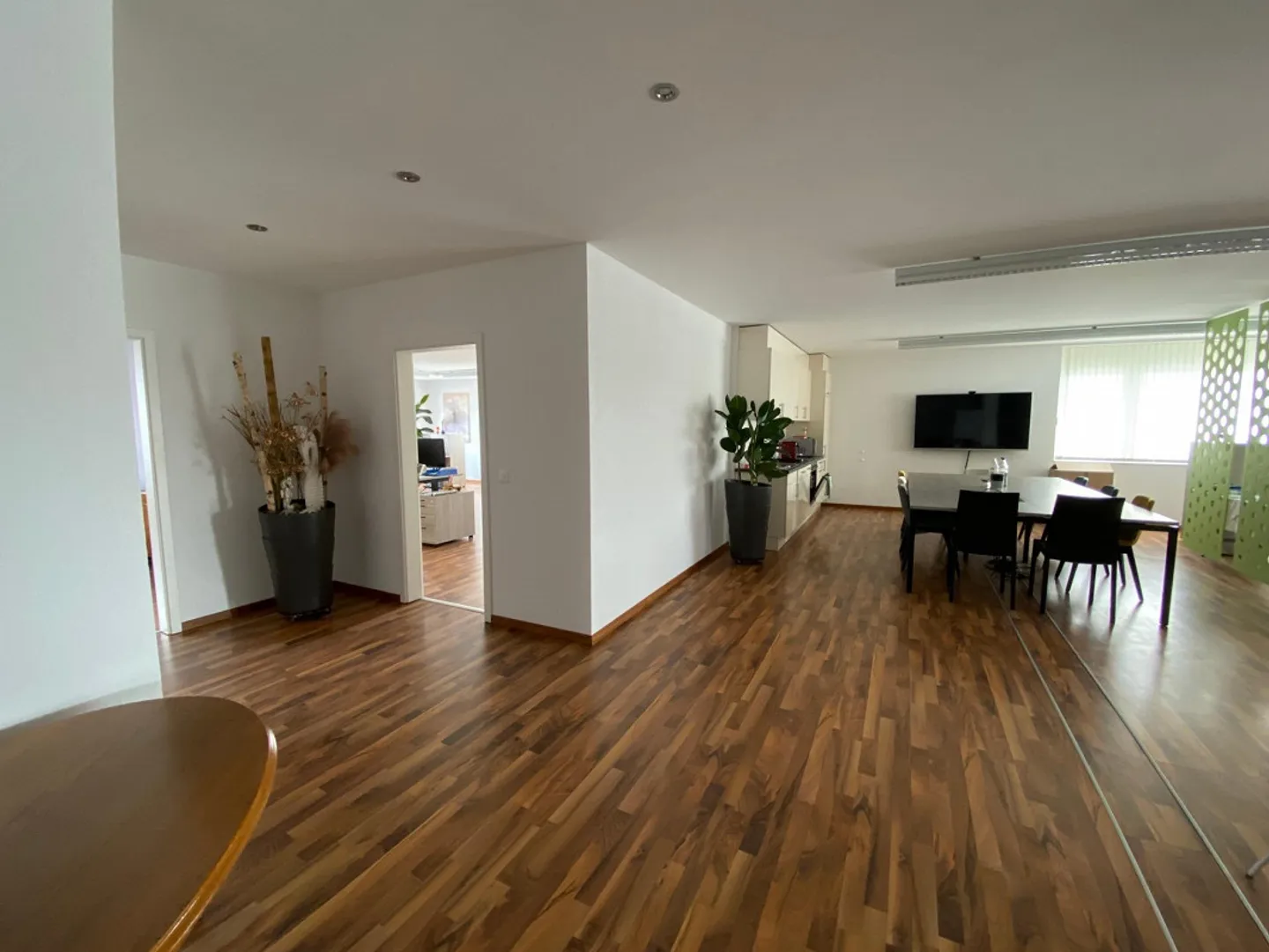 Grosszügige Gewerbefläche mit Balkon - Foto 5 von 12