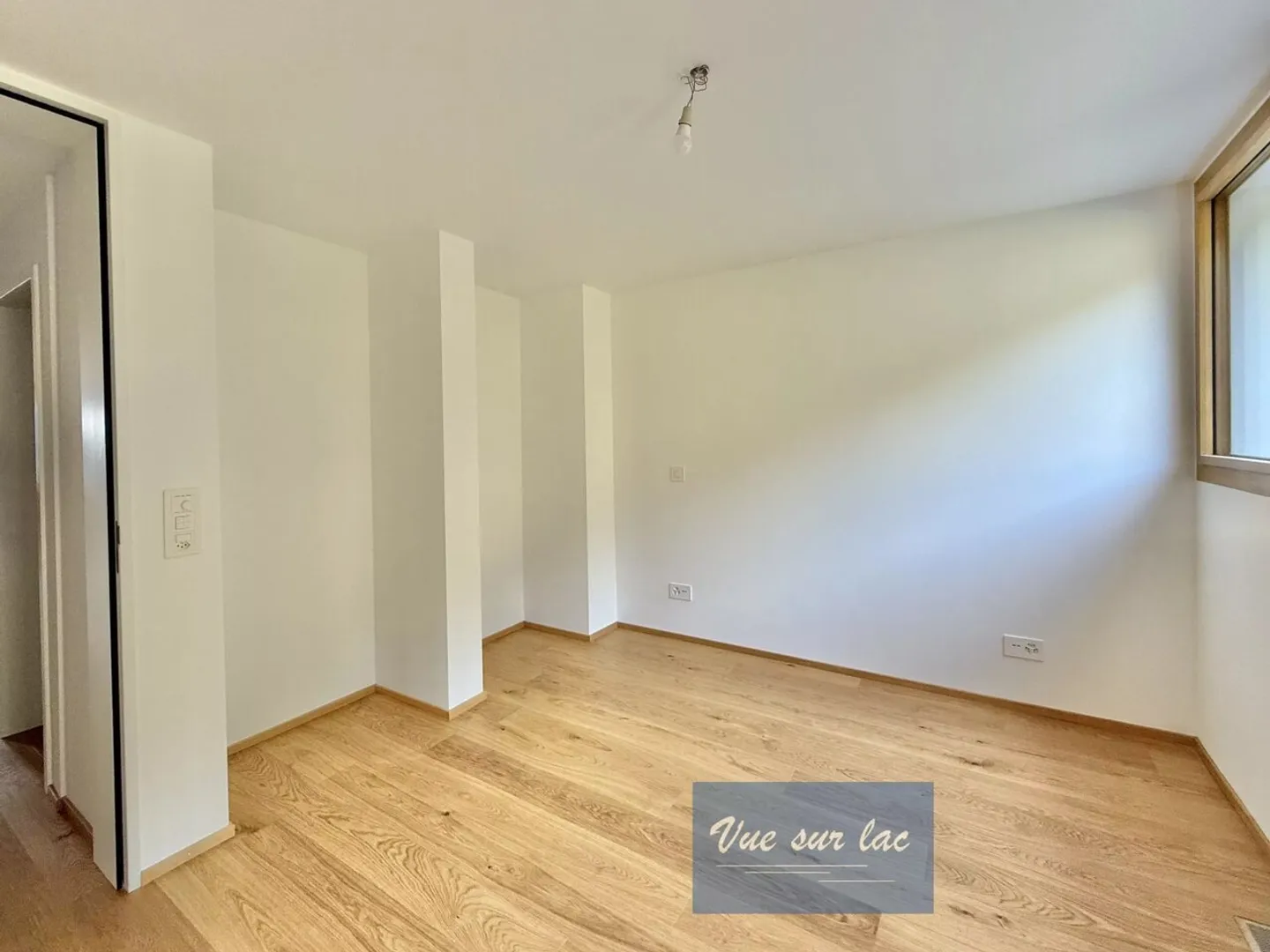 Renovierte Wohnung mit Charakter, atemberaubender Blick in Grandvaux - Foto 7 von 13