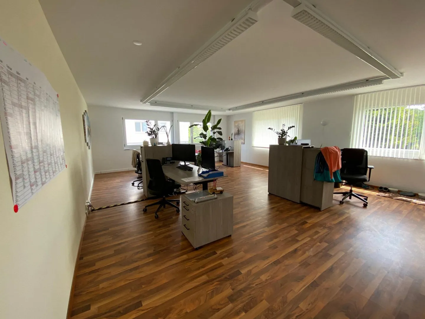 Grosszügige Gewerbefläche mit Balkon - Foto 7 von 12