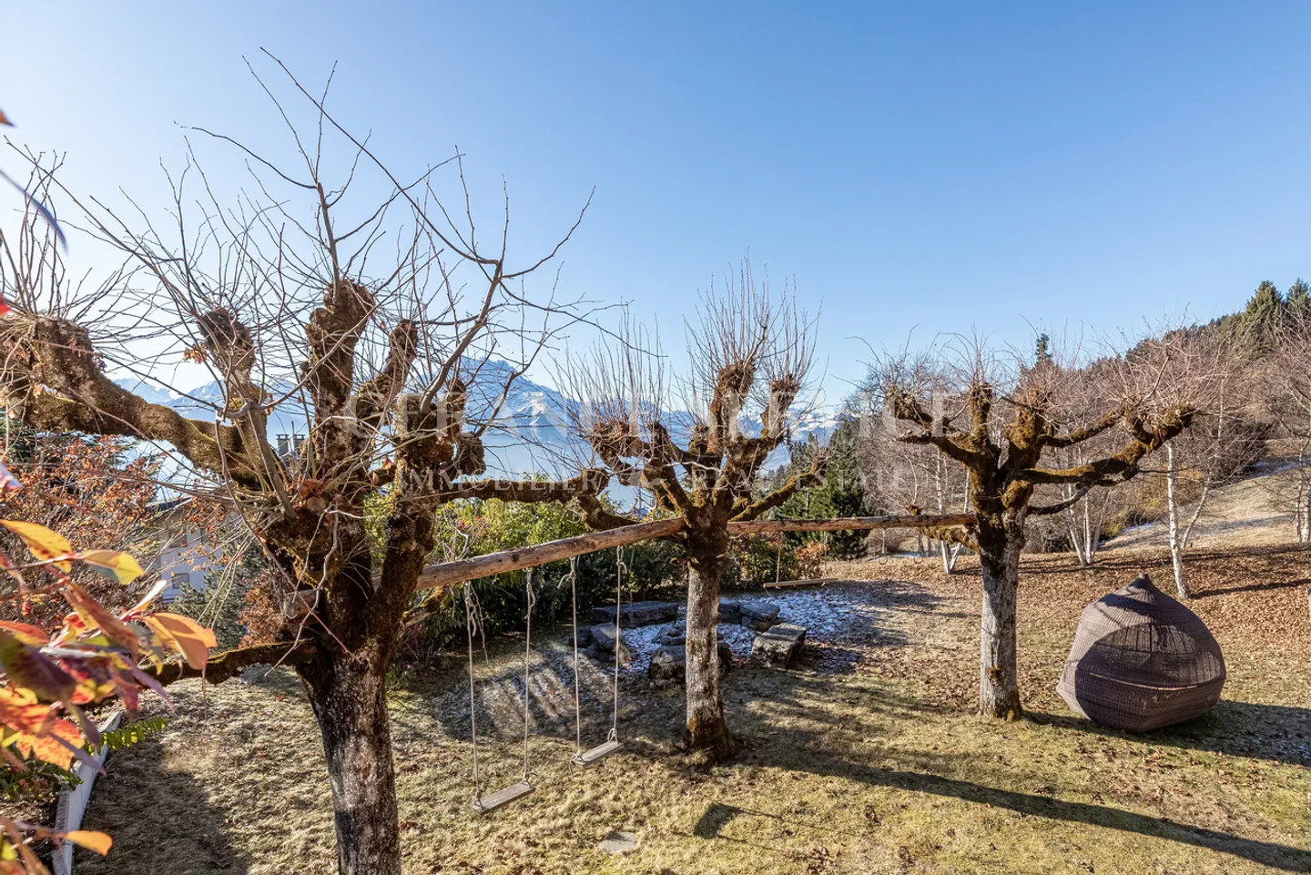 Chalet Charmant en Emplacement Ensoleillé - Photo 9 sur 13