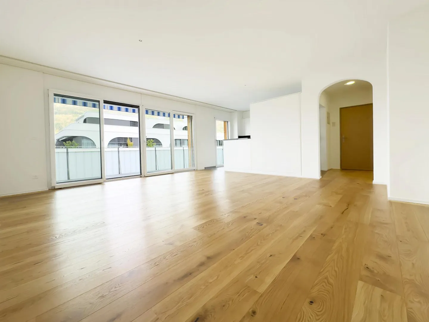 Living in Masans. 3.5-room apartment with balcony and two bathrooms - Photo 1 of 14