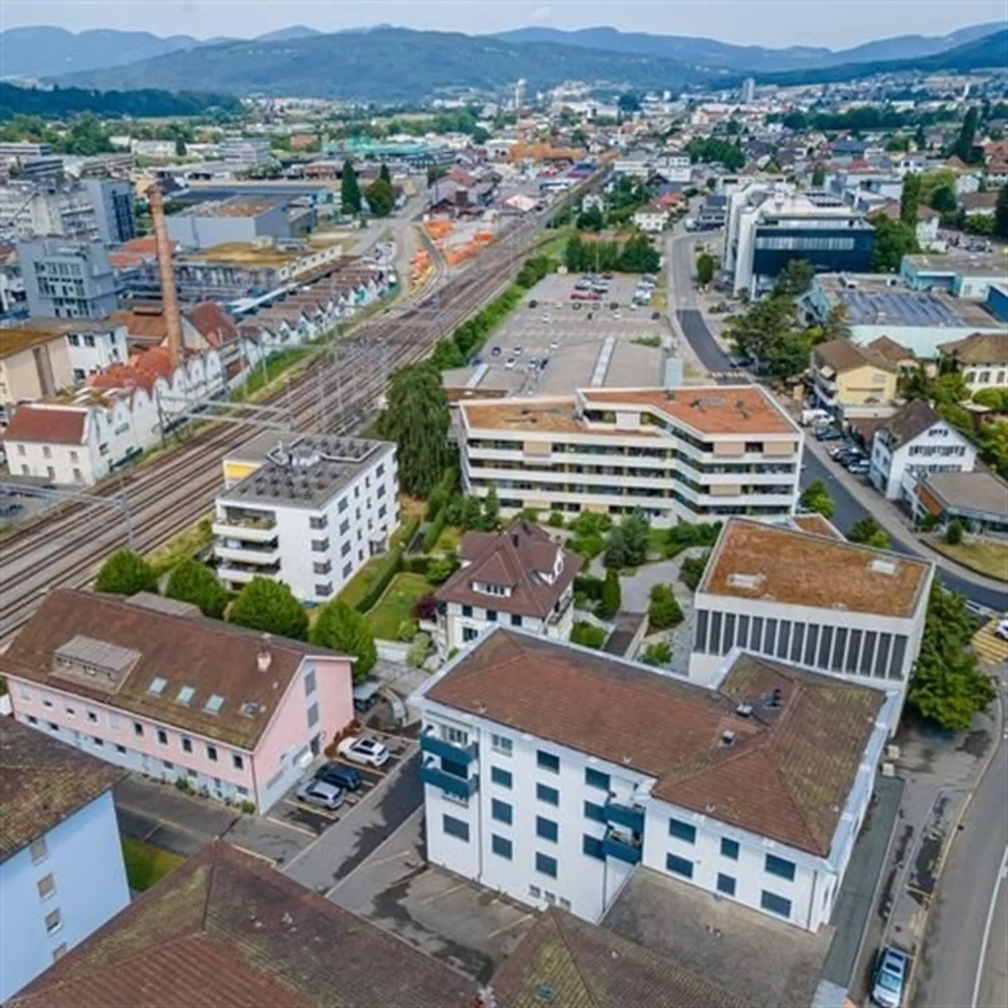 Espace commercial à Zofingue Emplacement parfait pour votre entreprise - Photo 9 sur 11